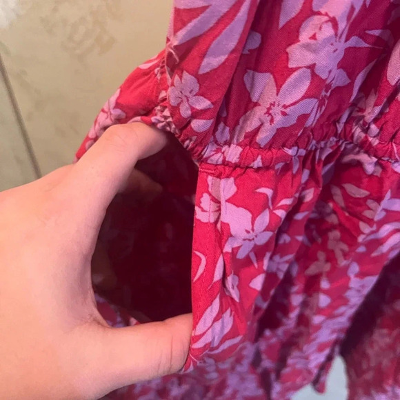 OLD NAVY Romper - Picture 4 of 5